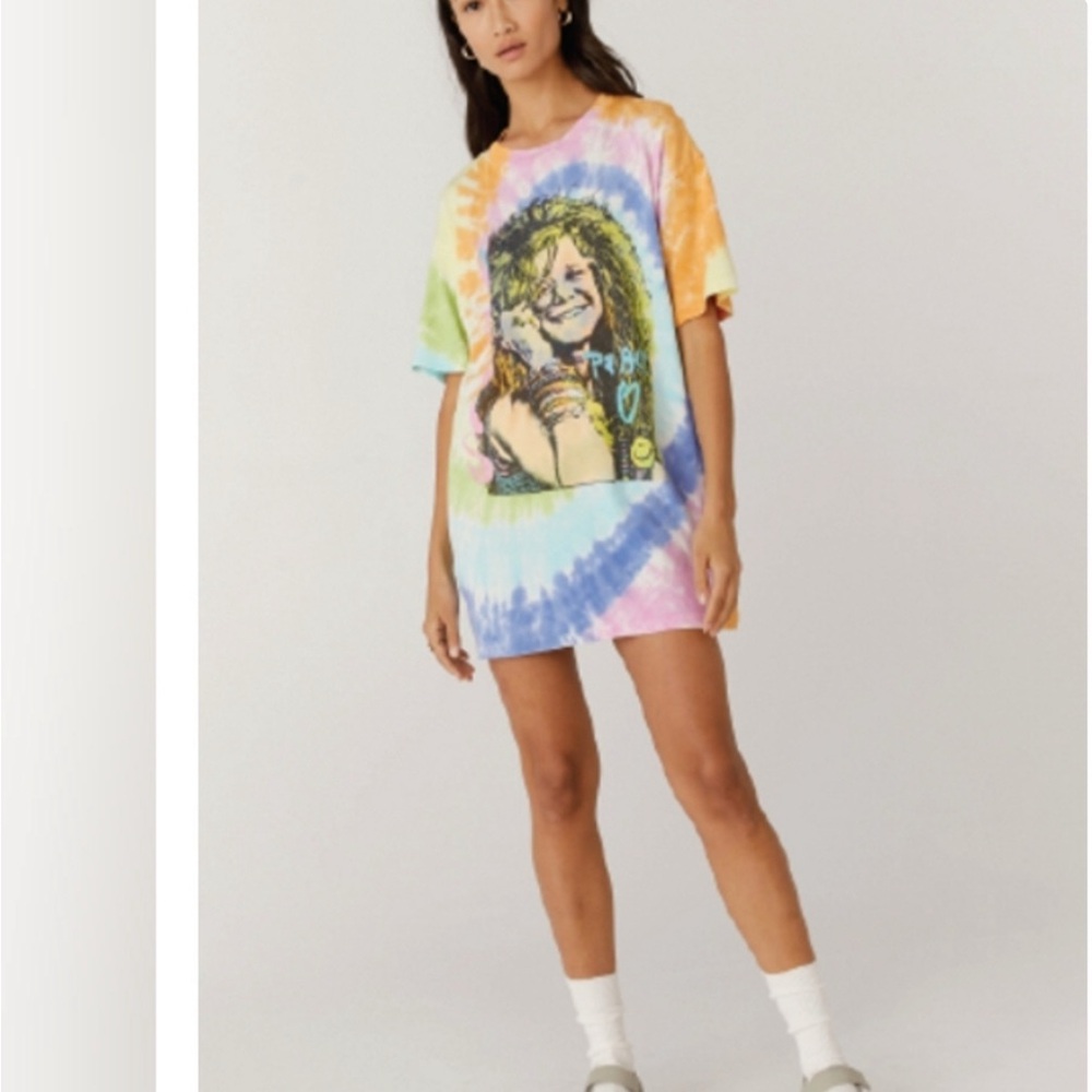 Daydreamer Janis Joplin Peace T-Shirt Dress